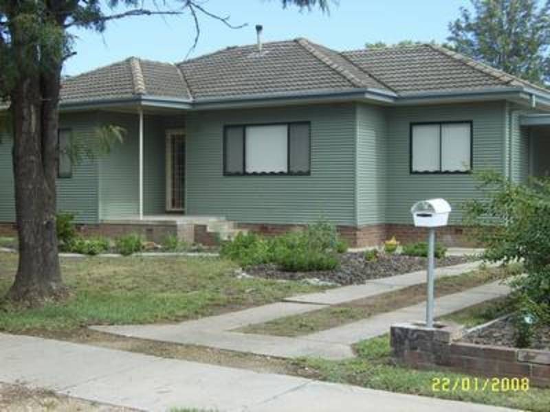 558 Kooringal Road, Kooringal NSW 2650