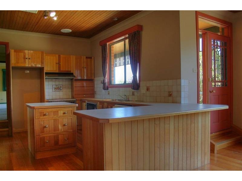 Lake Albert NSW 2650