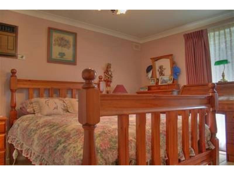 Lake Albert NSW 2650