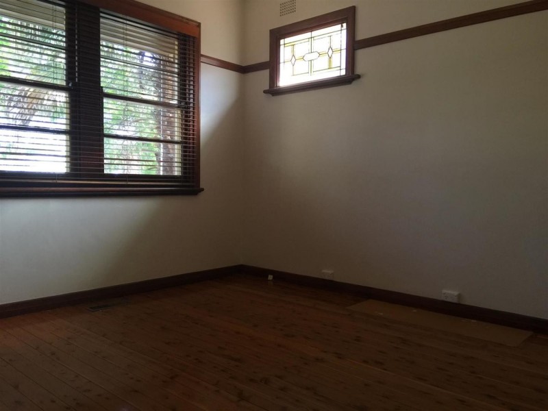 23 Trevor Street, Wagga Wagga NSW 2650