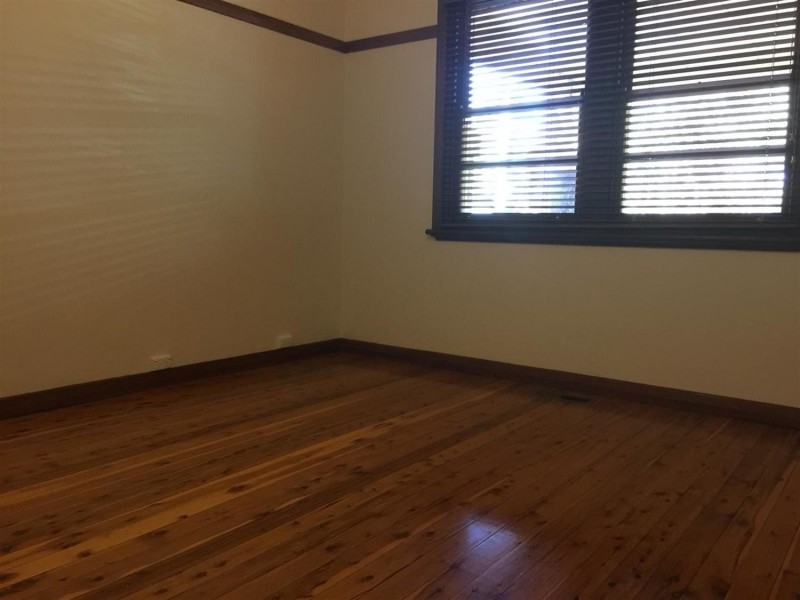 23 Trevor Street, Wagga Wagga NSW 2650