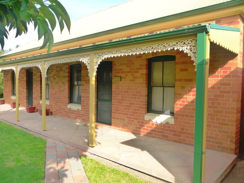 114A Tompson Street, Wagga Wagga NSW 2650
