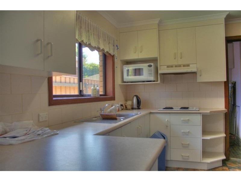 Lake Albert NSW 2650