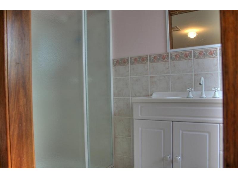 Lake Albert NSW 2650