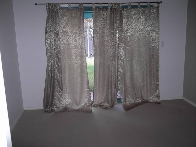 2 Galleon Place, Estella NSW 2650