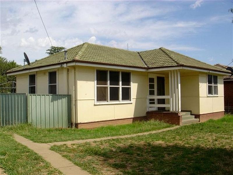14 Lae Avenue, Ashmont NSW 2650