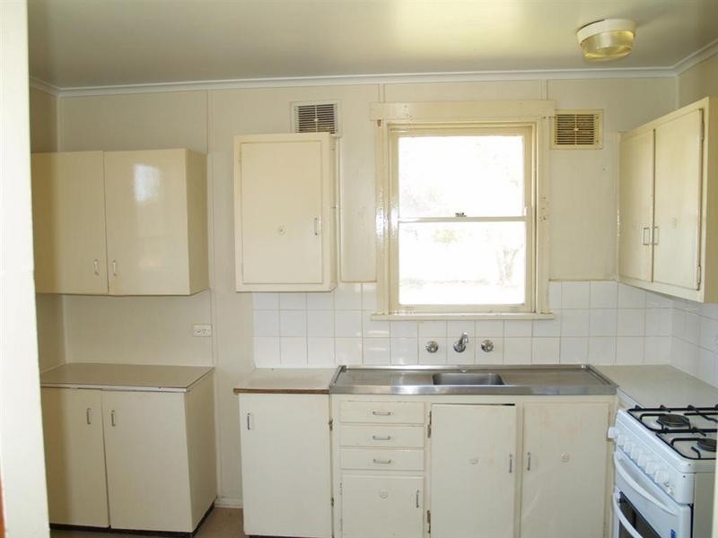 14 Lae Avenue, Ashmont NSW 2650