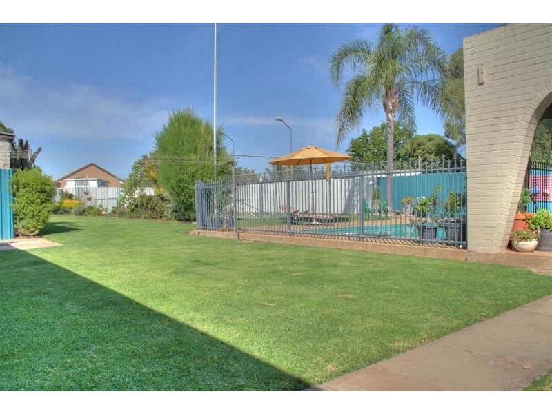 Lake Albert NSW 2650