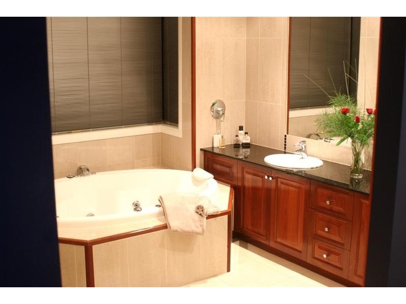 21 Atherton Crescent, Wagga Wagga NSW 2650