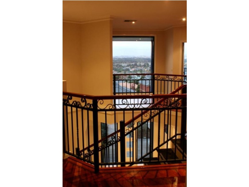 21 Atherton Crescent, Wagga Wagga NSW 2650