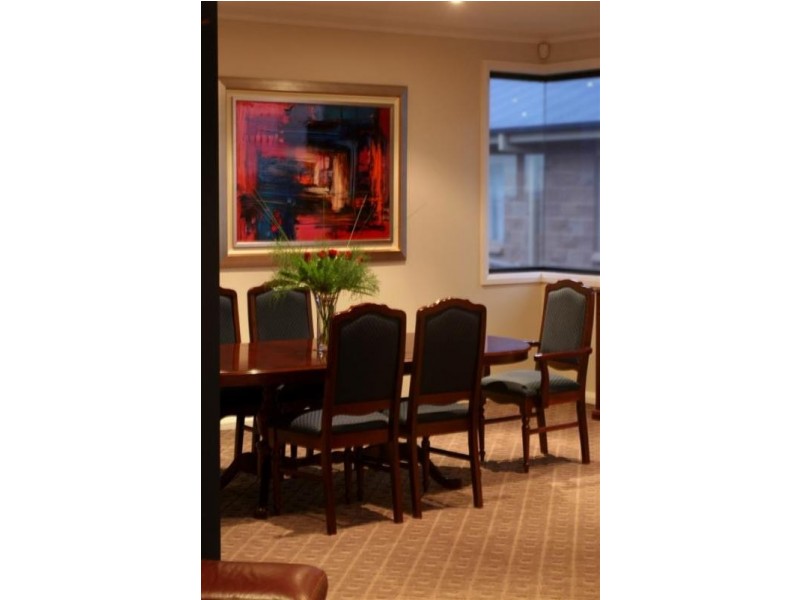 21 Atherton Crescent, Wagga Wagga NSW 2650