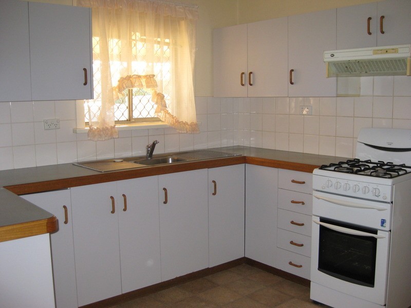 4 Karen Street, Tolland NSW 2650