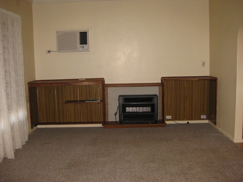 4 Karen Street, Tolland NSW 2650