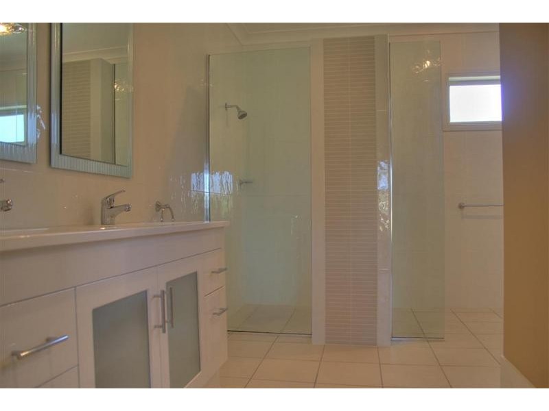 Lake Albert NSW 2650