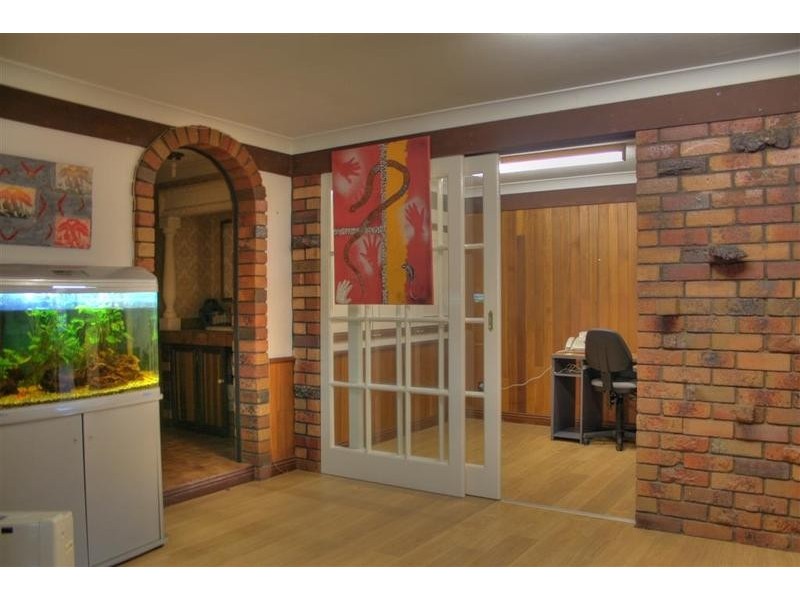 70 Balmoral Crescent, Lake Albert NSW 2650