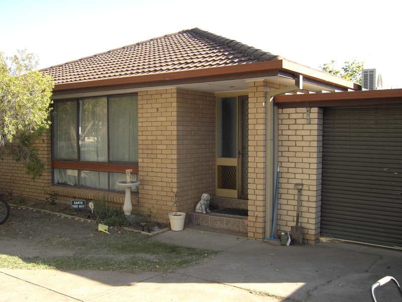 3/21 Lampe Avenue, Wagga Wagga NSW 2650