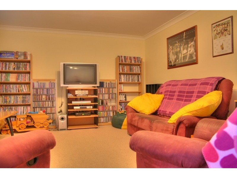 19 Kenneally Street, Kooringal NSW 2650