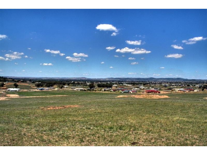 1,2,3&4 Robinia Place, Wagga Wagga NSW 2650