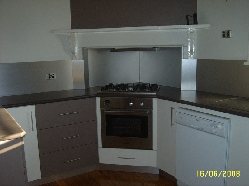 33 Gormly Avenue, Wagga Wagga NSW 2650