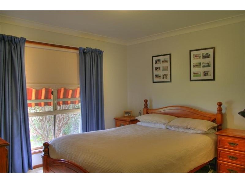 Lake Albert NSW 2650