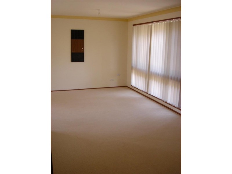 7 Simpson Avenue, Forest Hill NSW 2651