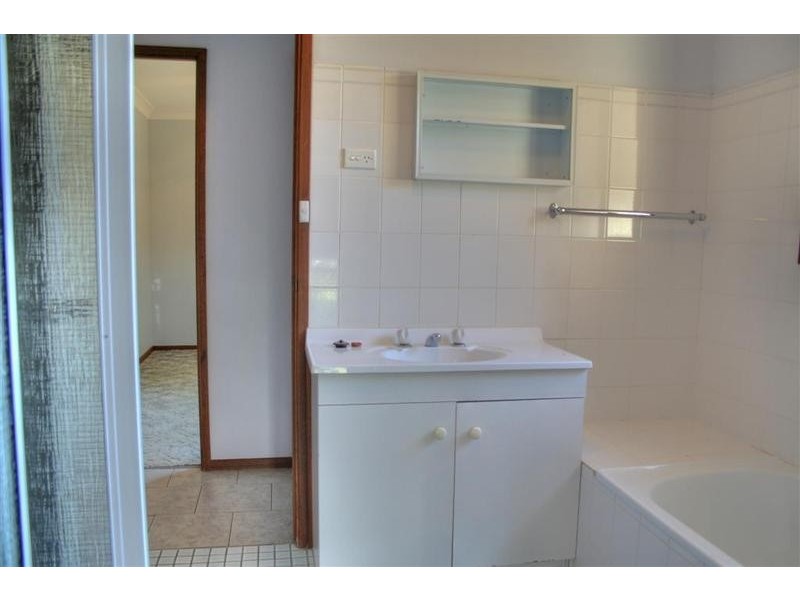 Glenfield Park NSW 2650