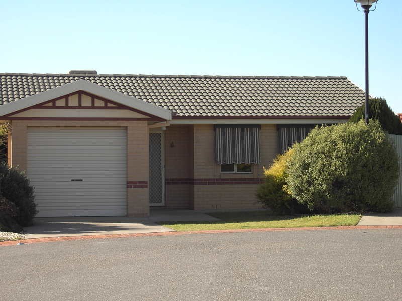 34 Girraween Mews, Glenfield Park NSW 2650