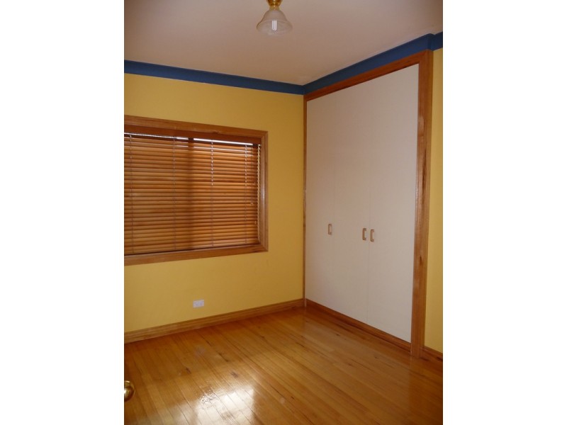 9 Ceduna Street, Mount Austin NSW 2650