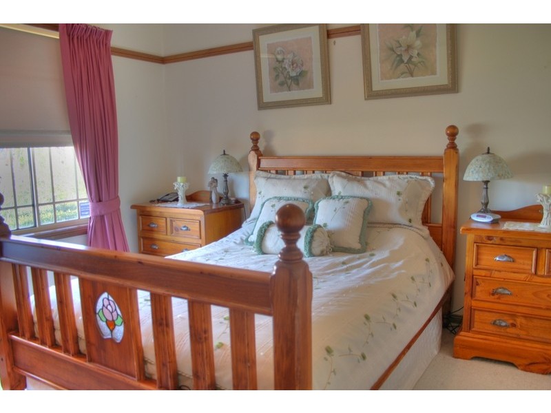 48 Kimberley Drive, Tatton NSW 2650