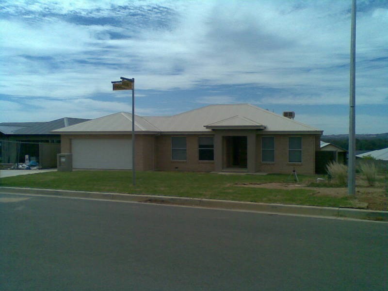6 Brindabella Drive, Tatton NSW 2650