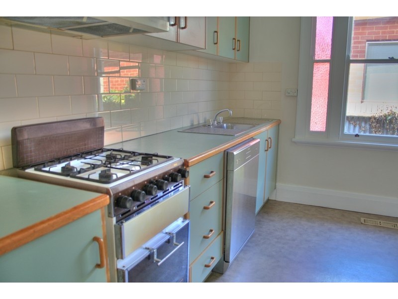 35 Thorne Street, Wagga Wagga NSW 2650