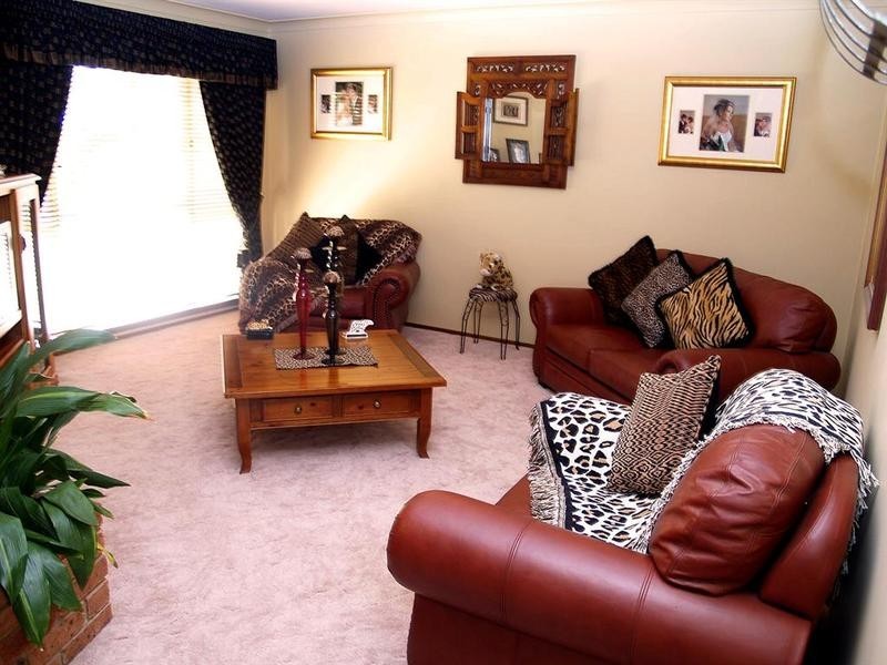 70 Simkin Crescent, Wagga Wagga NSW 2650