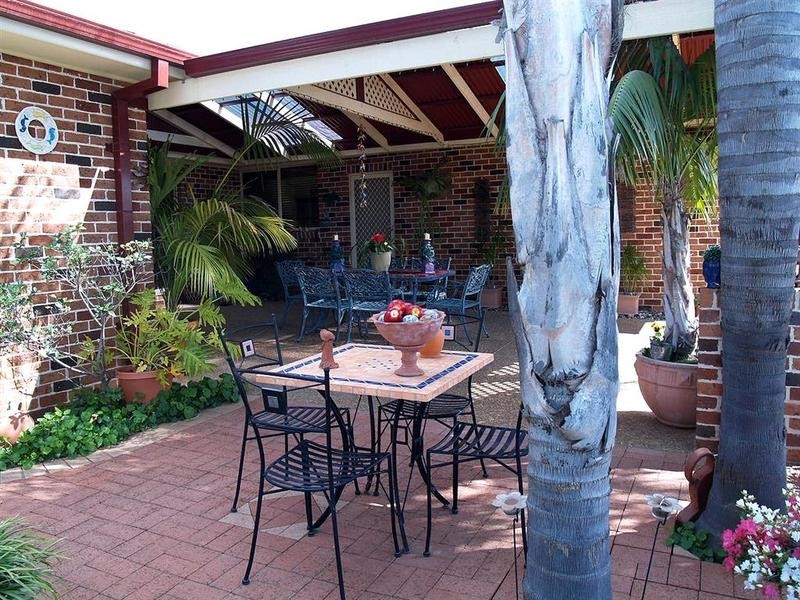 70 Simkin Crescent, Wagga Wagga NSW 2650