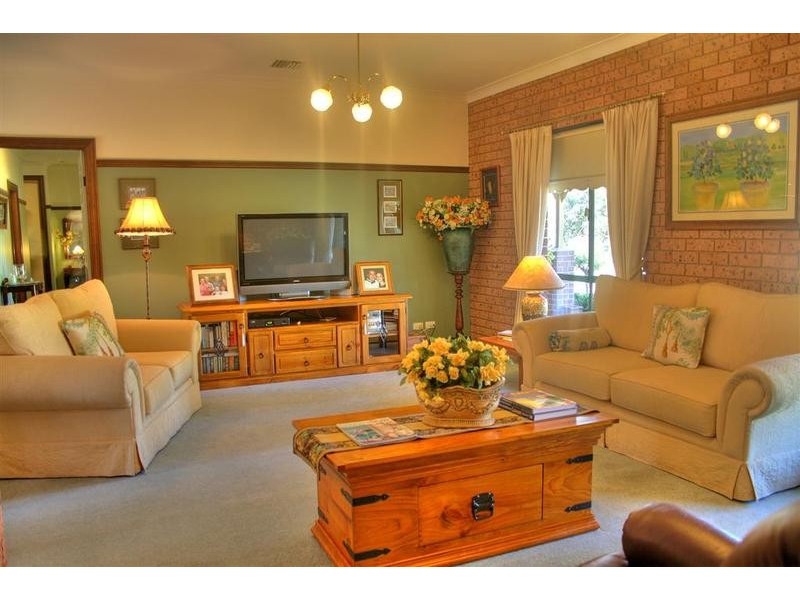 3 Hakea Place, Wagga Wagga NSW 2650