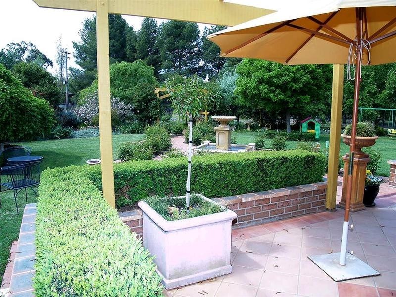3 Hakea Place, Wagga Wagga NSW 2650