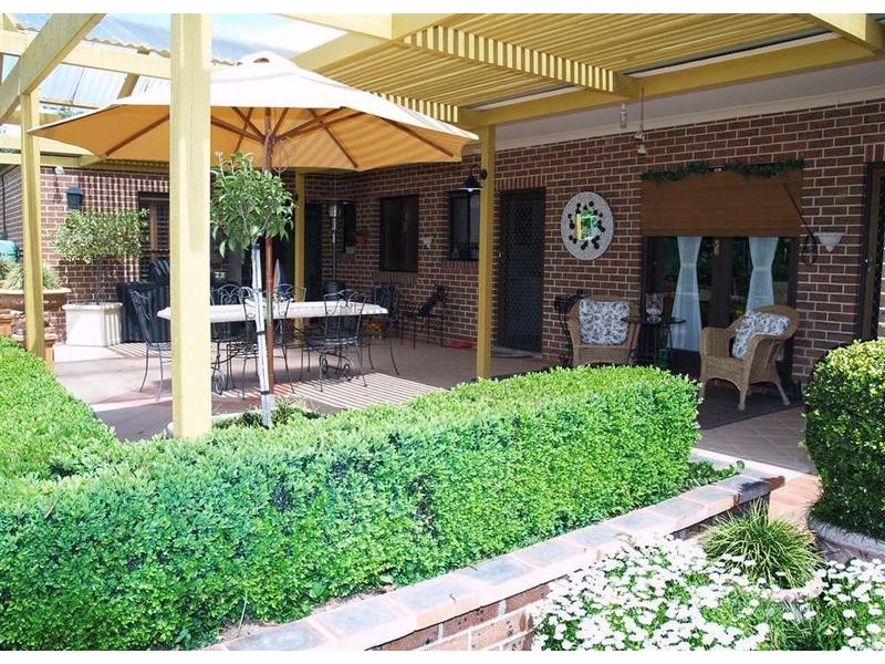 3 Hakea Place, Wagga Wagga NSW 2650