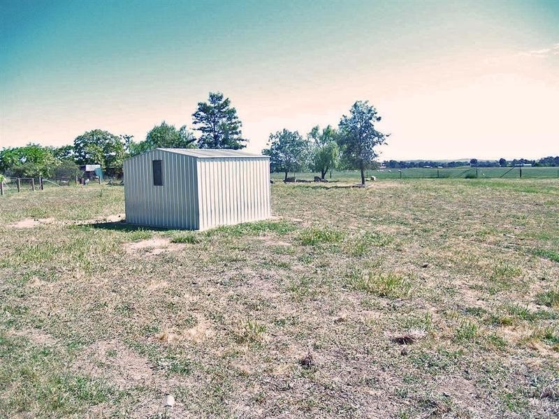 Lake Albert NSW 2650