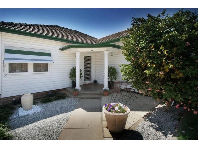 55 Urana Street, Wagga Wagga NSW 2650
