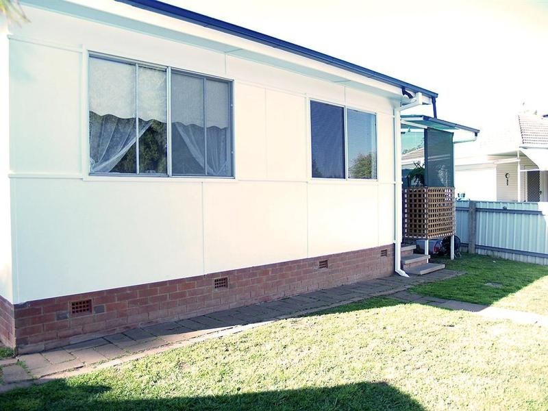 36 Stanley Street, Wagga Wagga NSW 2650