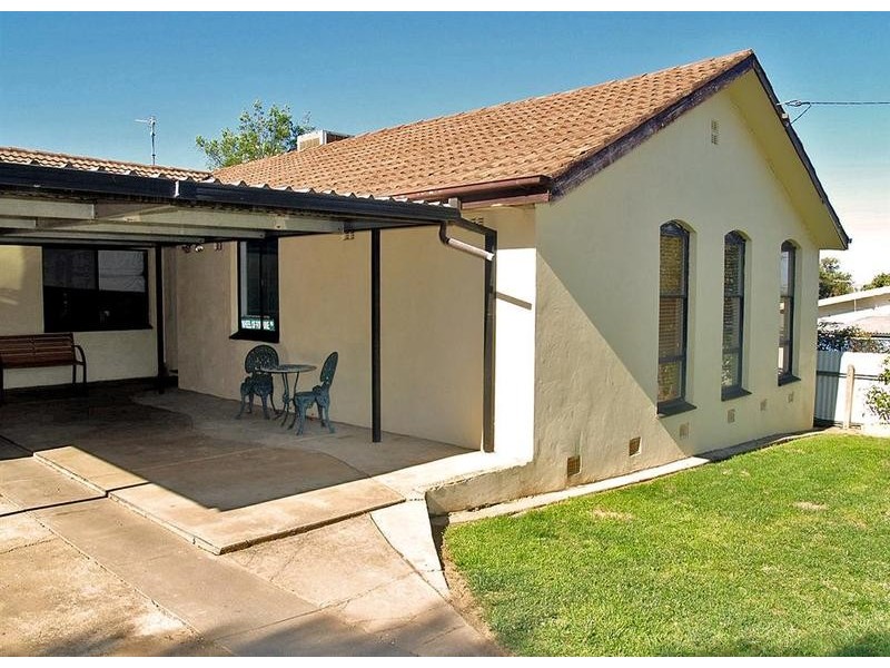 1 Endeavour Street, Wagga Wagga NSW 2650