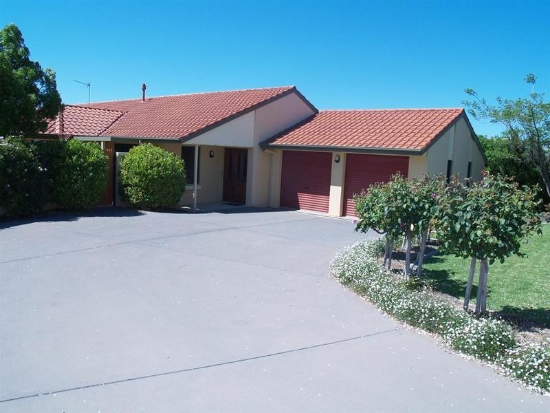 3 Hotham Street, Tatton NSW 2650