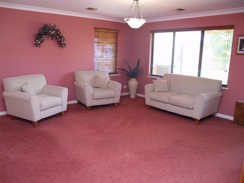 3 Hotham Street, Tatton NSW 2650
