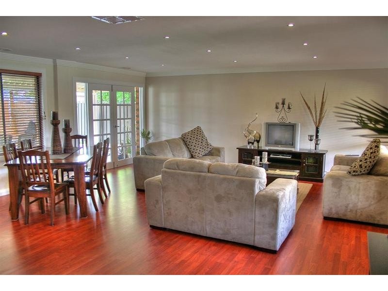 18 Forrest Street, Wagga Wagga NSW 2650