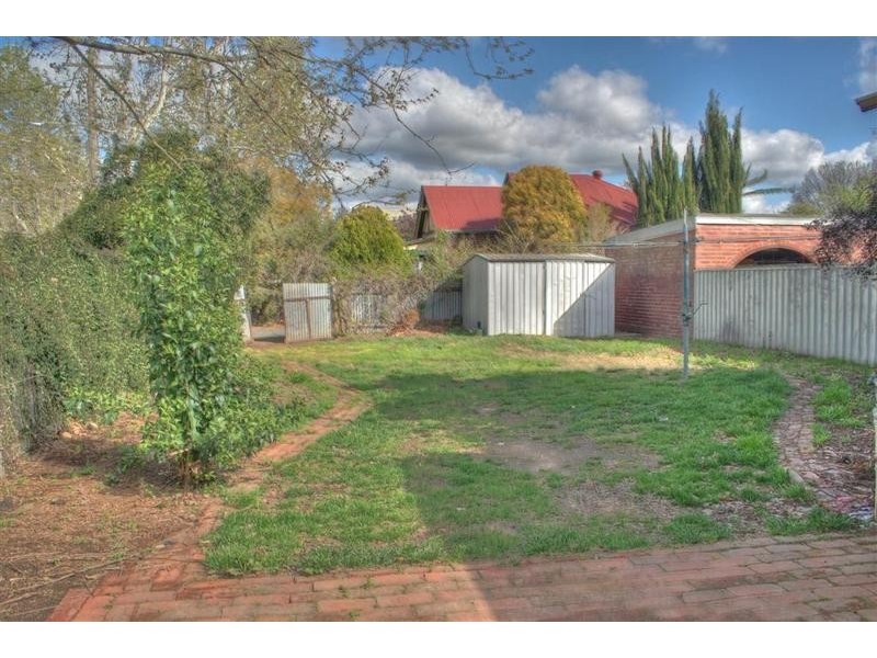 168 Gurwood Street, Wagga Wagga NSW 2650