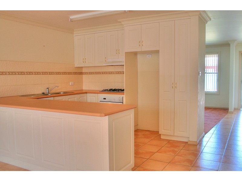2/99 Kincaid Street, Wagga Wagga NSW 2650