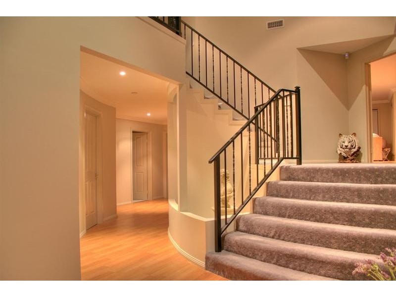 12 Atherton Crescent, Tatton NSW 2650