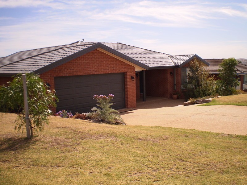 48 Avocet Drive, Estella NSW 2650