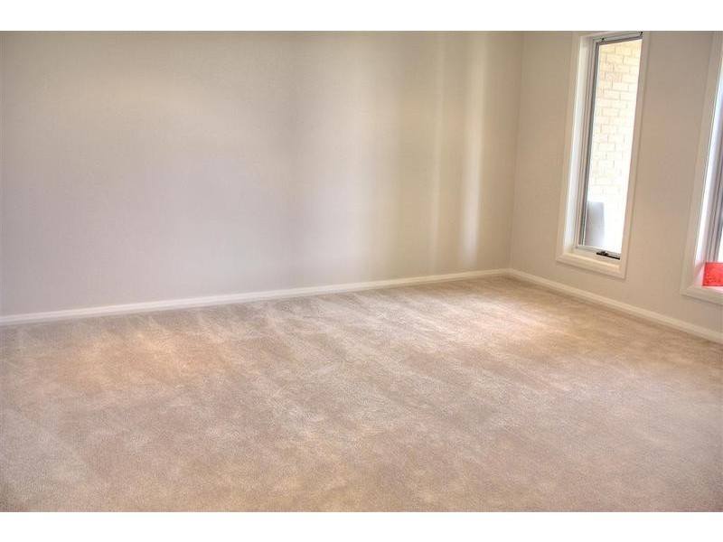 8 Bogong Crescent, Wagga Wagga NSW 2650