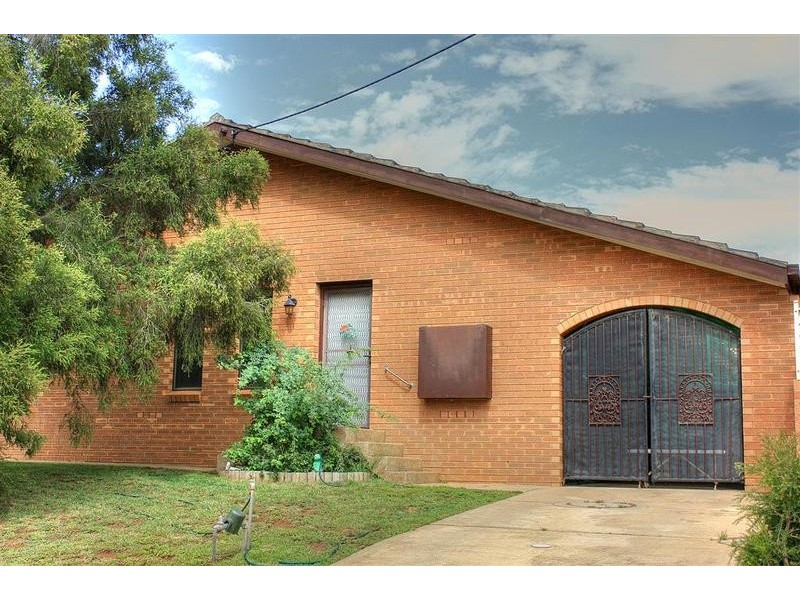 1/32 Kenneally Street, Wagga Wagga NSW 2650