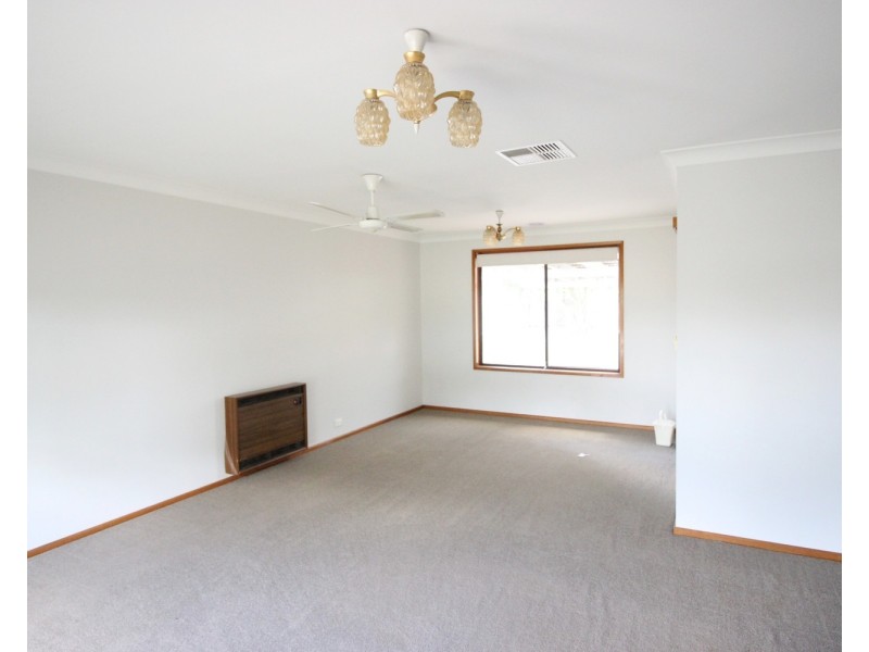 24 Horsley Street, Wagga Wagga NSW 2650